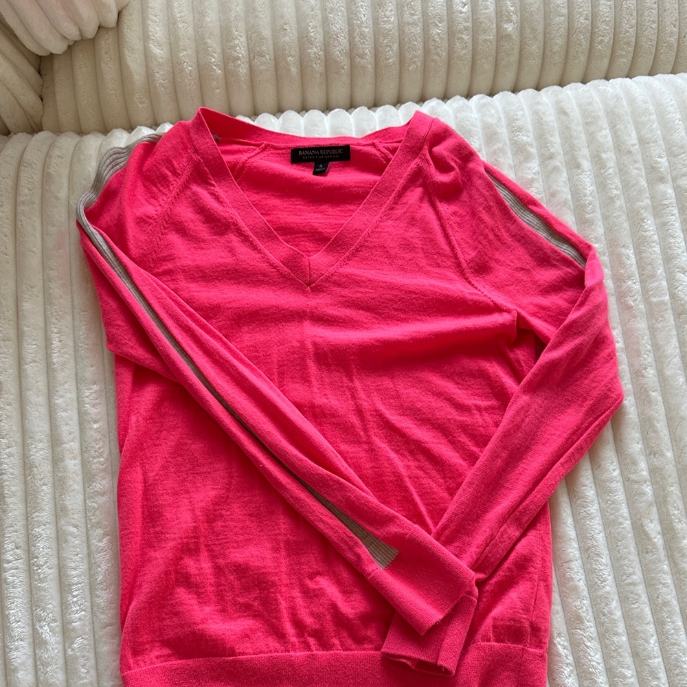 Banana Republic Pink V-Neck Sweater